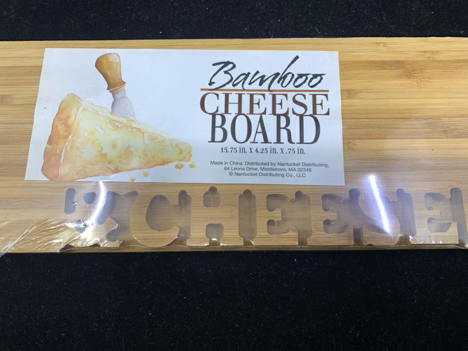 NIP BAMBOO CHEESE BOARD.