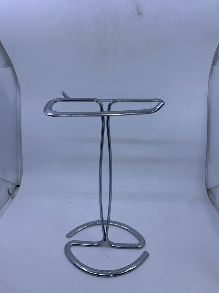 SILVER COUNTER TOWEL HOLDER.