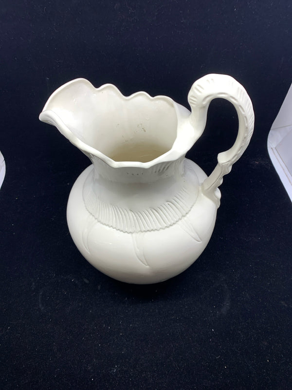 VTG WHITE LARGE CERAMIC PITCHER.