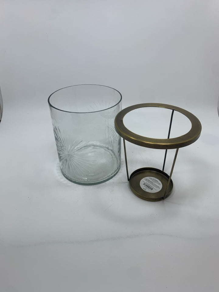 ETCHED GLASS HURRICANE CANDLE HOLDER W/BRASS RIM.
