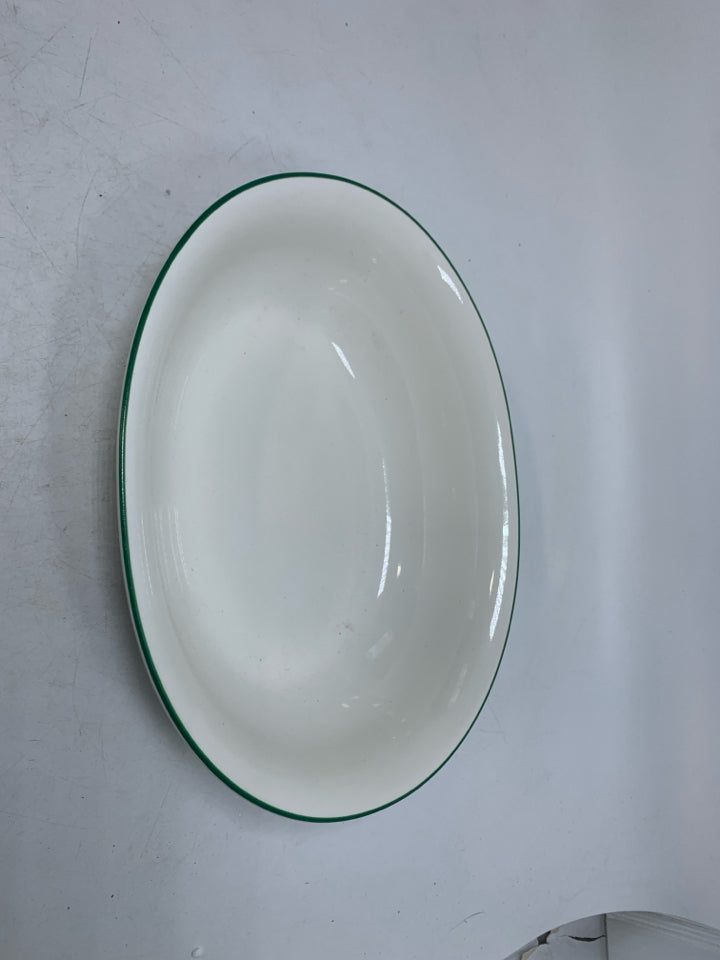 OVAL PFALTZGRAFF WINTERBERRY SERVING BOWL.