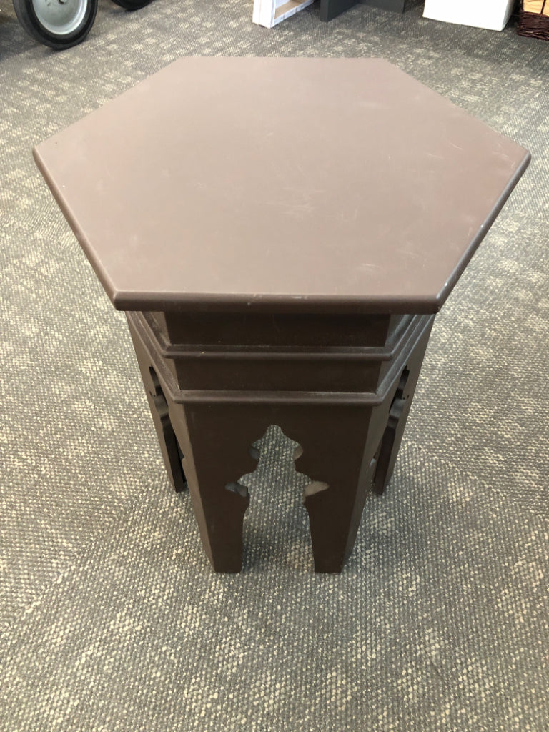 BROWN MOROCCAN STYLE END TABLE.