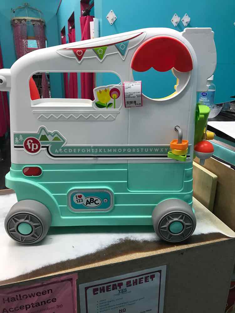 Fisher-Price Laugh & Learn 3-in-1 Camper