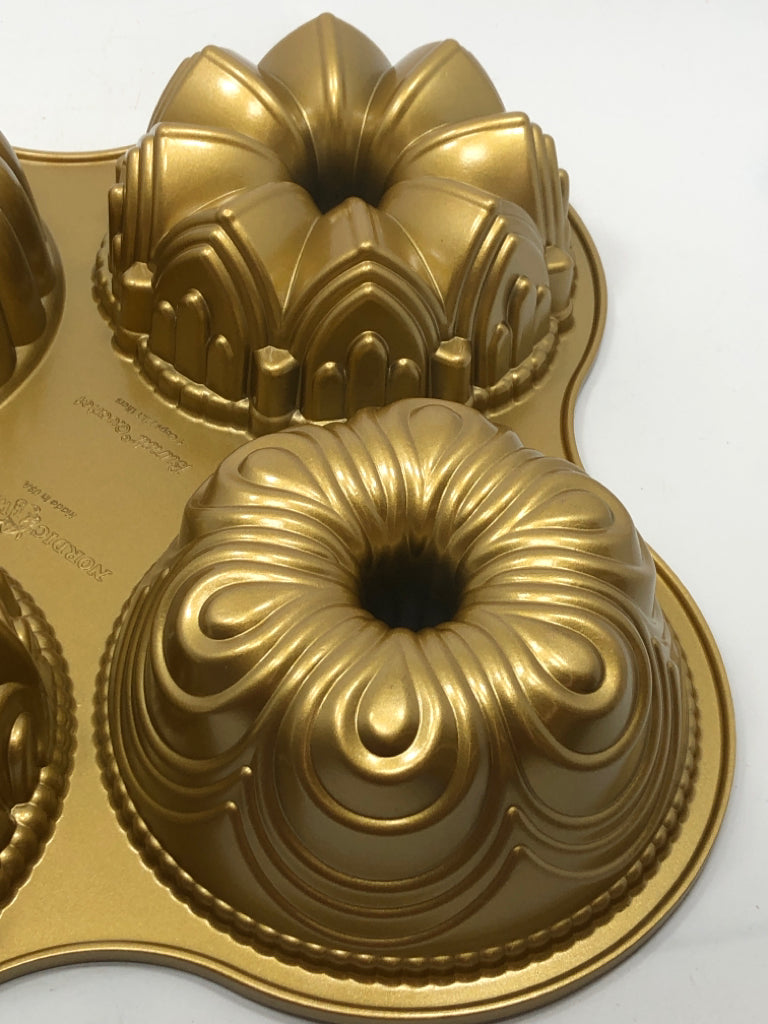 4 CAVITY BUNDT QUARTET CAST ALUMINUM.