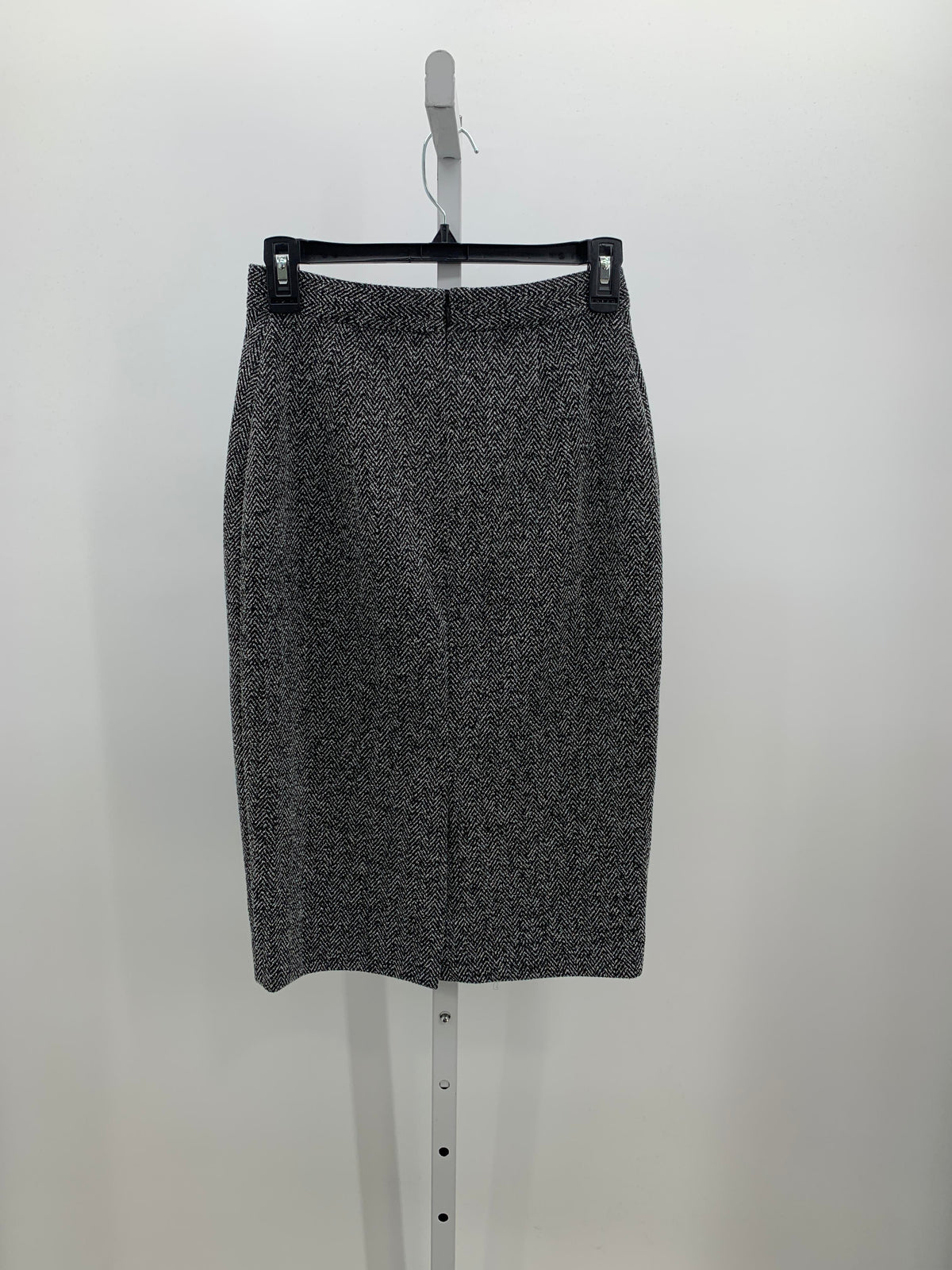 Banana Republic Size 0 Misses Skirt