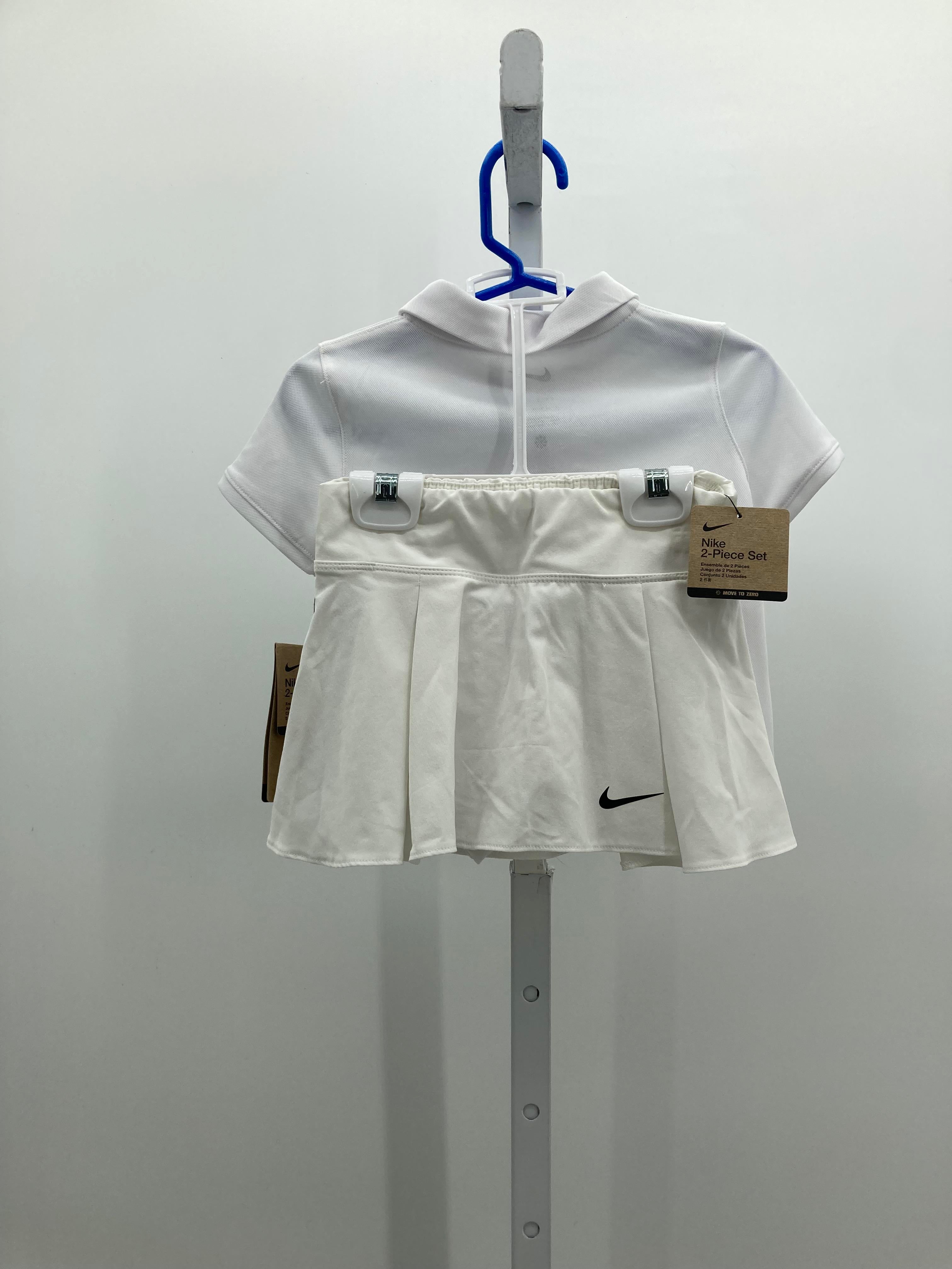 Nike Size 2T Girls 2 Pieces