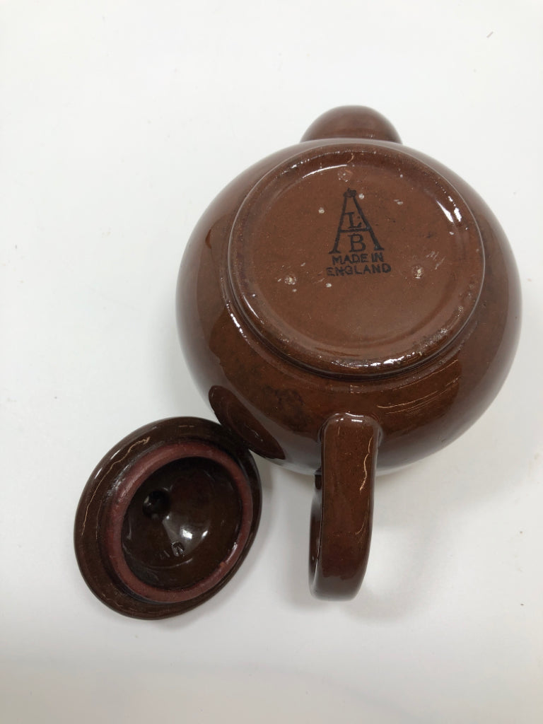 VTG BROWN TEAPOT W GREEN & YELLOW STRIPES.