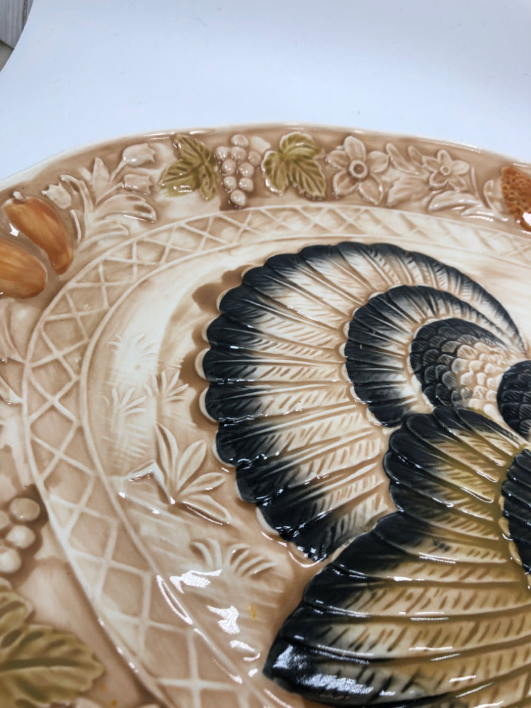 LARGE TURKEY PLATTER.