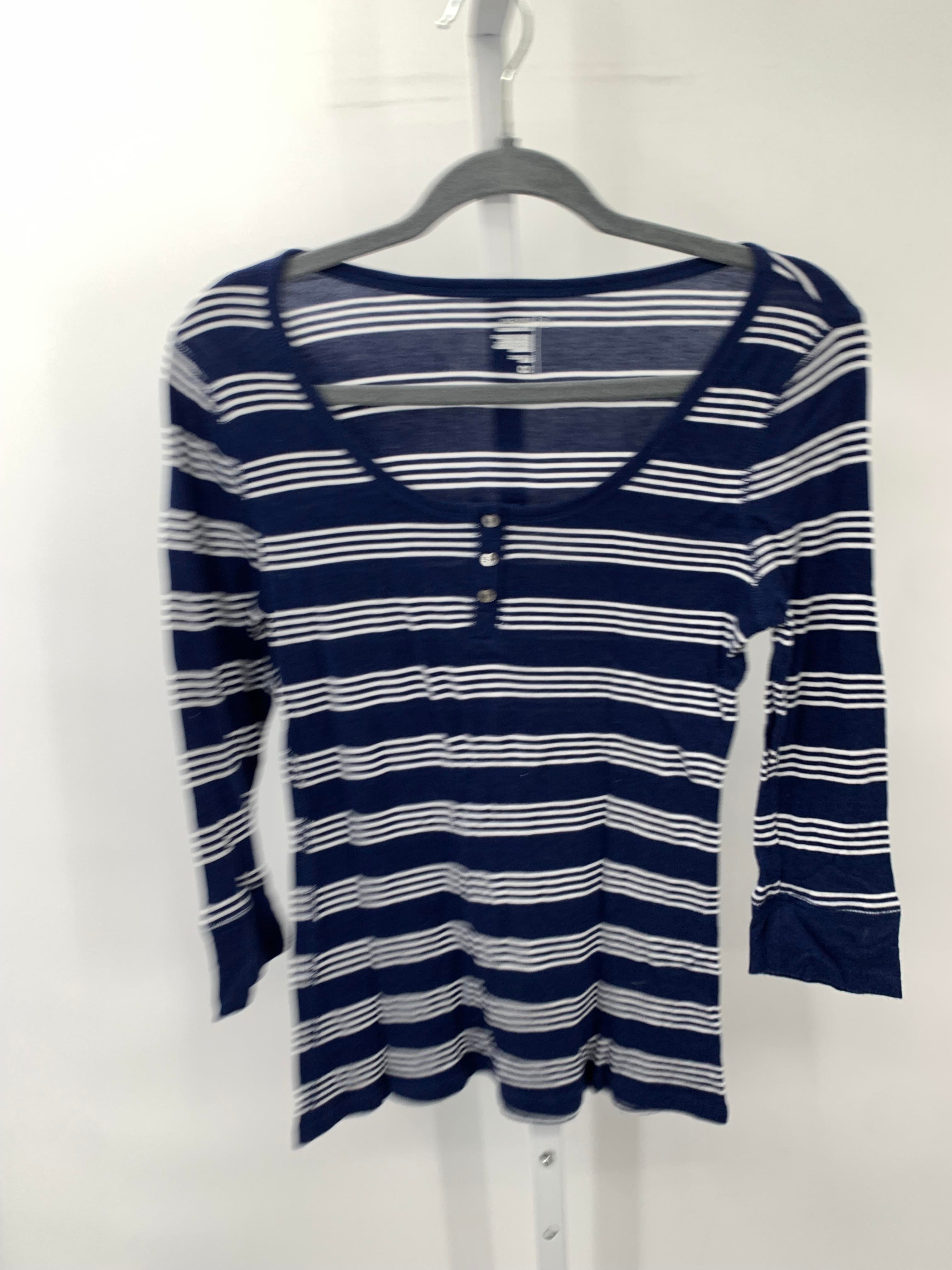 Old Navy Size Small Misses 3/4 Sleeve Shirt
