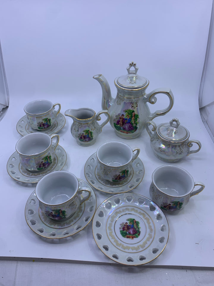 VTG 13 PC SVC 5 TEA SET IRIDESCENT VICTORIAN COUPLE IMIERIAL.