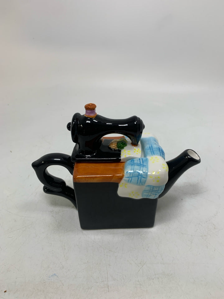 SMALL SEWING TABLE W/ MACHINE TEA POT.