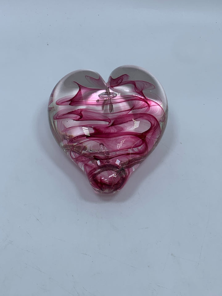 RED HEART BLOWN GLASS PAPERWEIGHT.