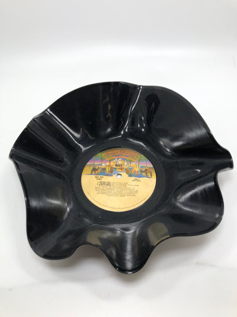 KISS "ALIVE" RUFFLED RECORD BOWL.