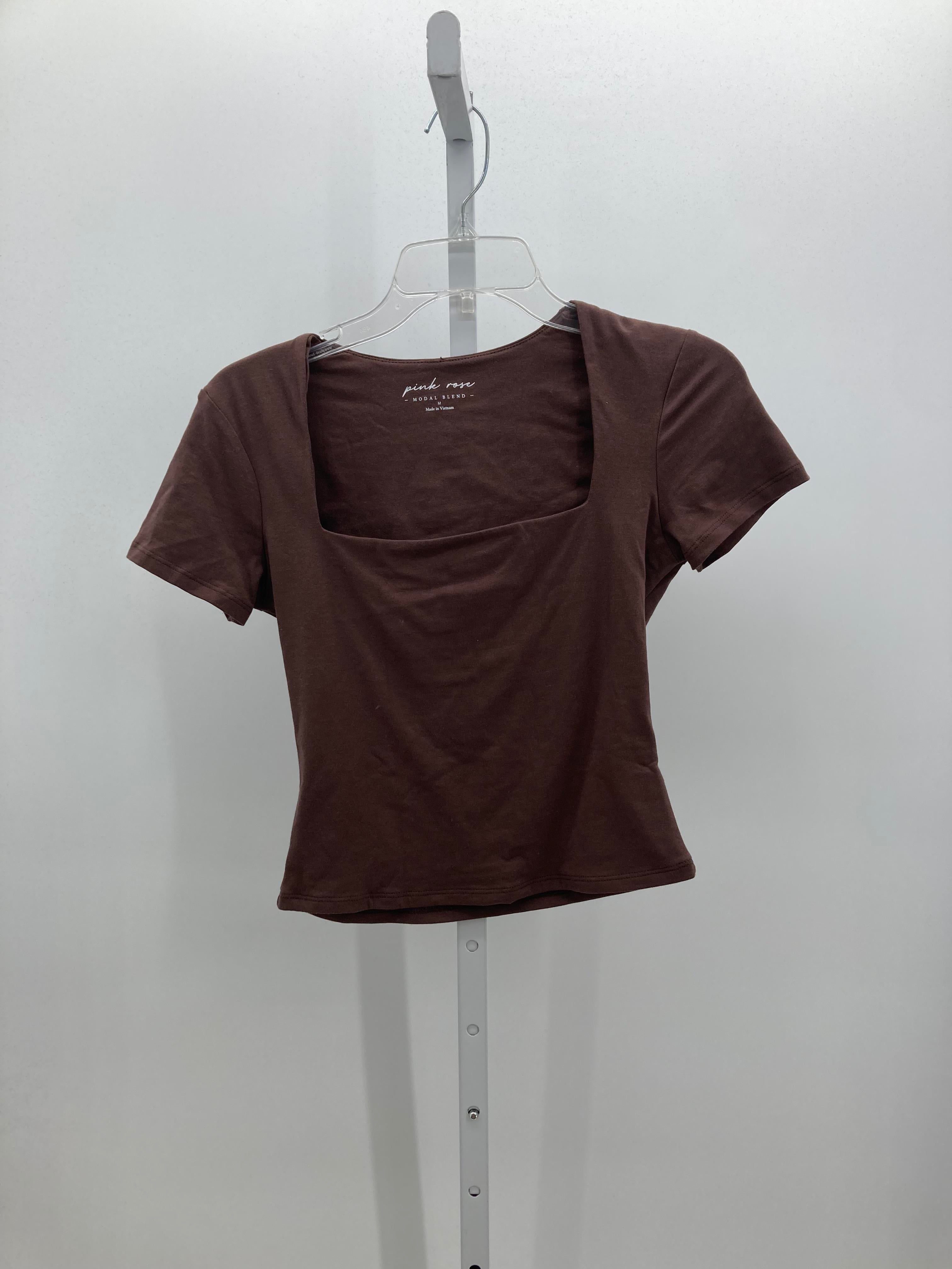 Pink Rose Size Medium Juniors Short Sleeve Shirt