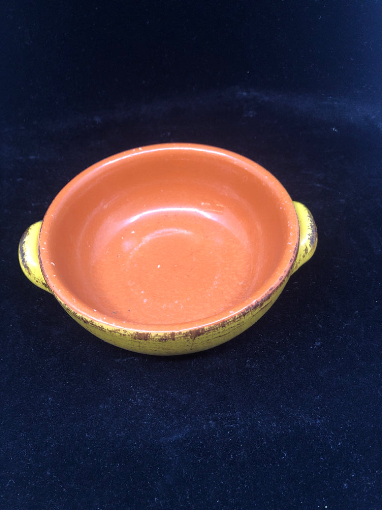 YELLOW GLAZED TERRACOTTA BAKER W HANDLES.