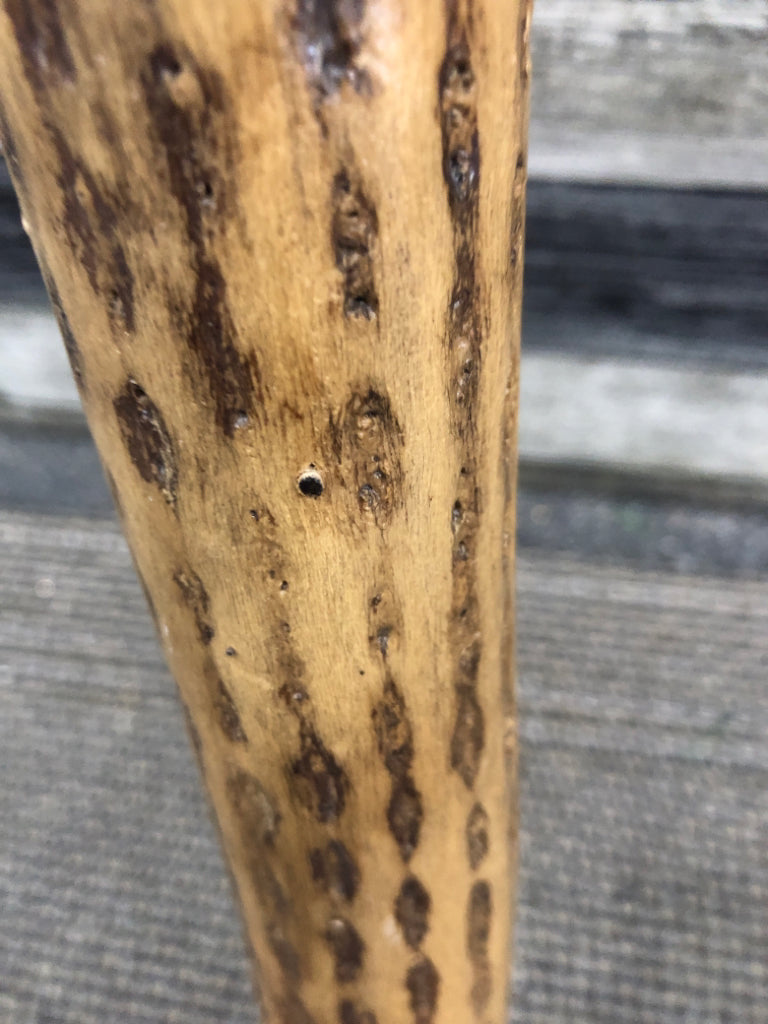 RAIN STICK.