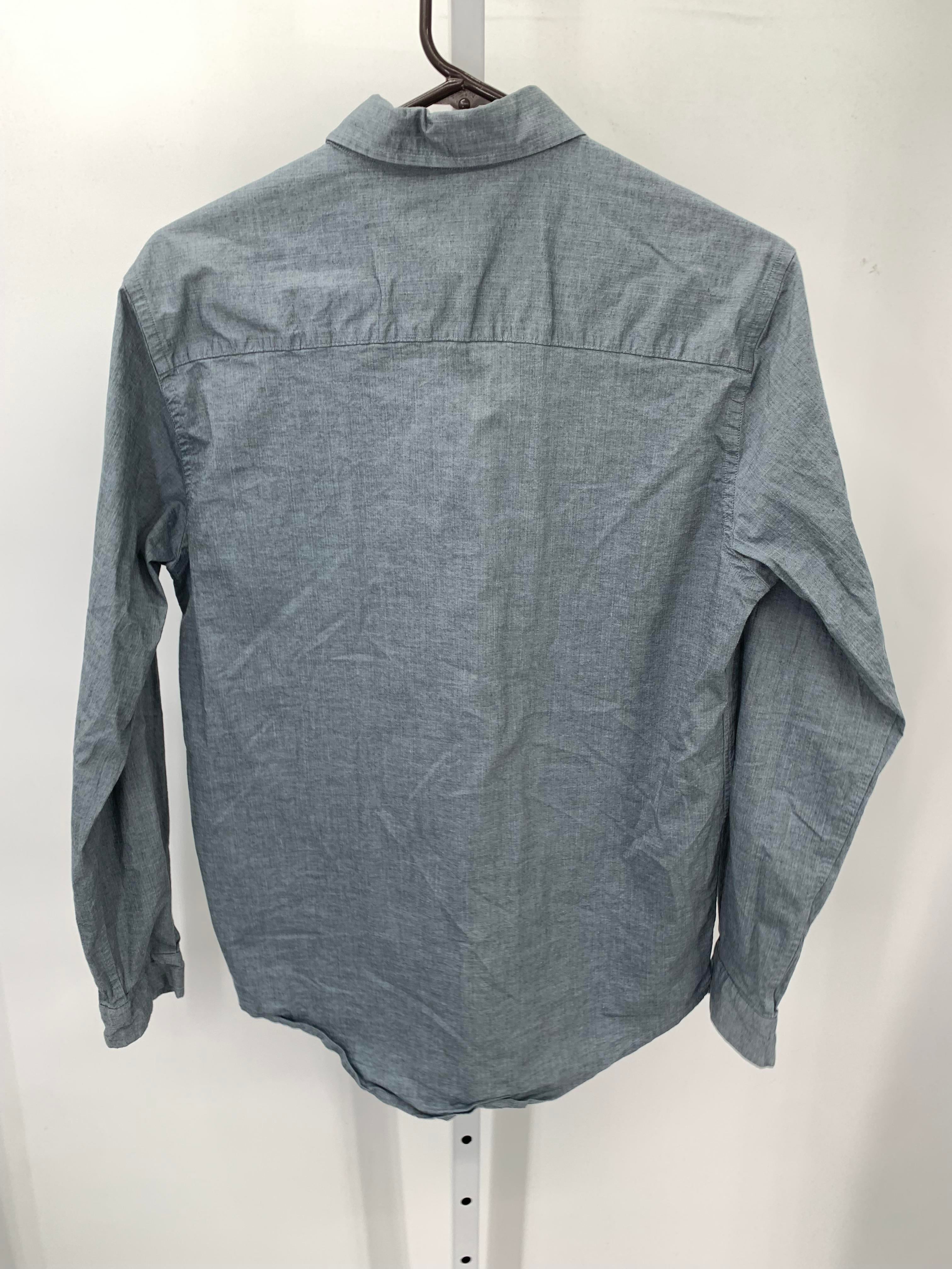 BUTTON DOWN SHIRT