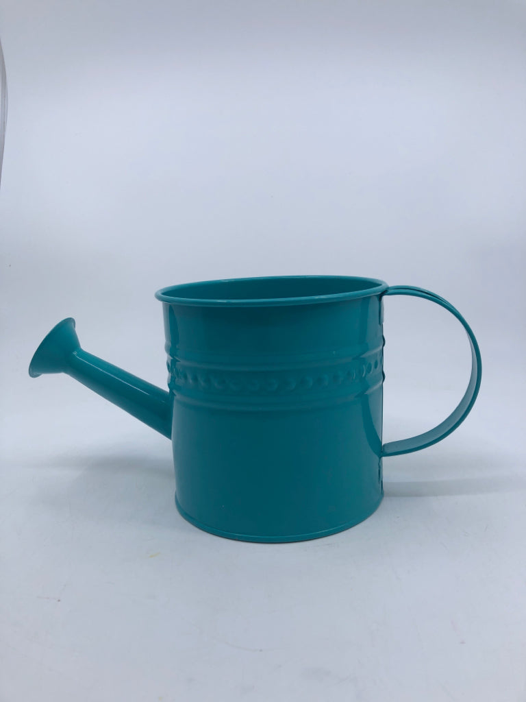 TEAL DECORATIVE WATERING CAN.