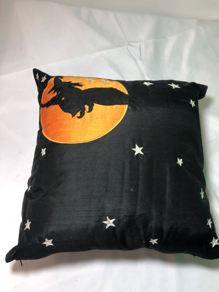 WITCH AND STARS BLACK PILLOW.