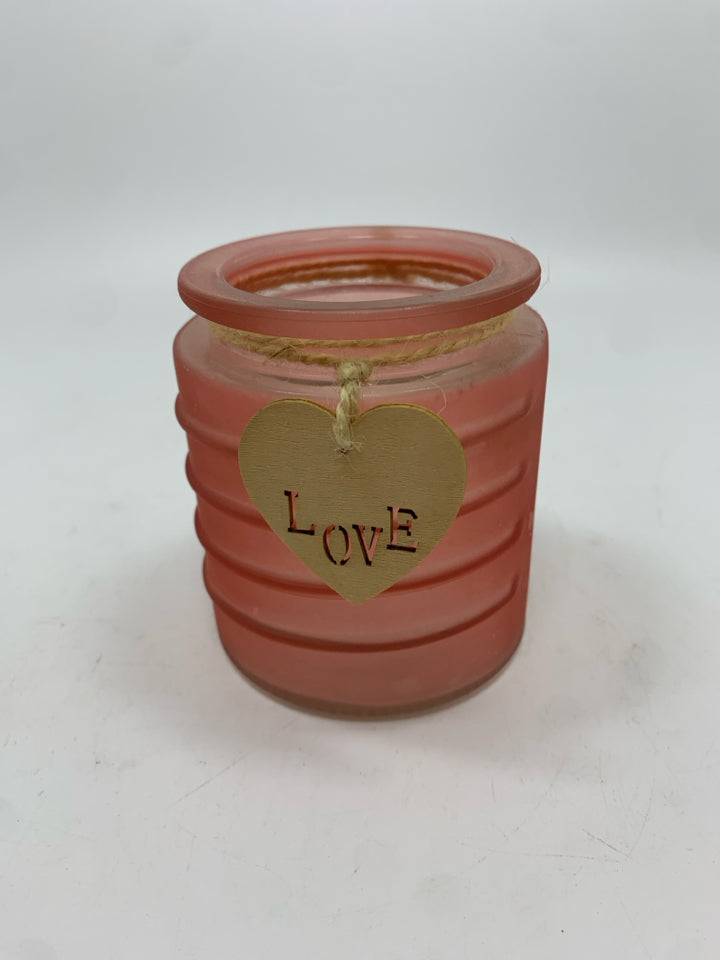 SMALL PINK VASE W/WOODEN "LOVE" TAG.