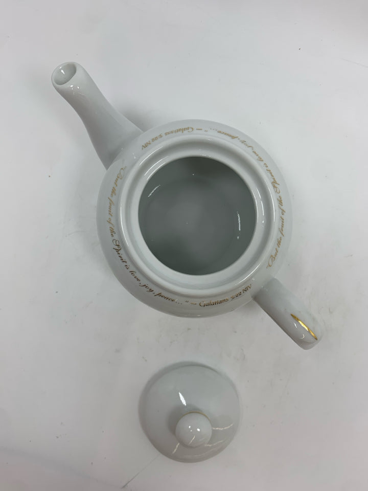 FLORAL PAINTED PORCELAIN TEAPOT.