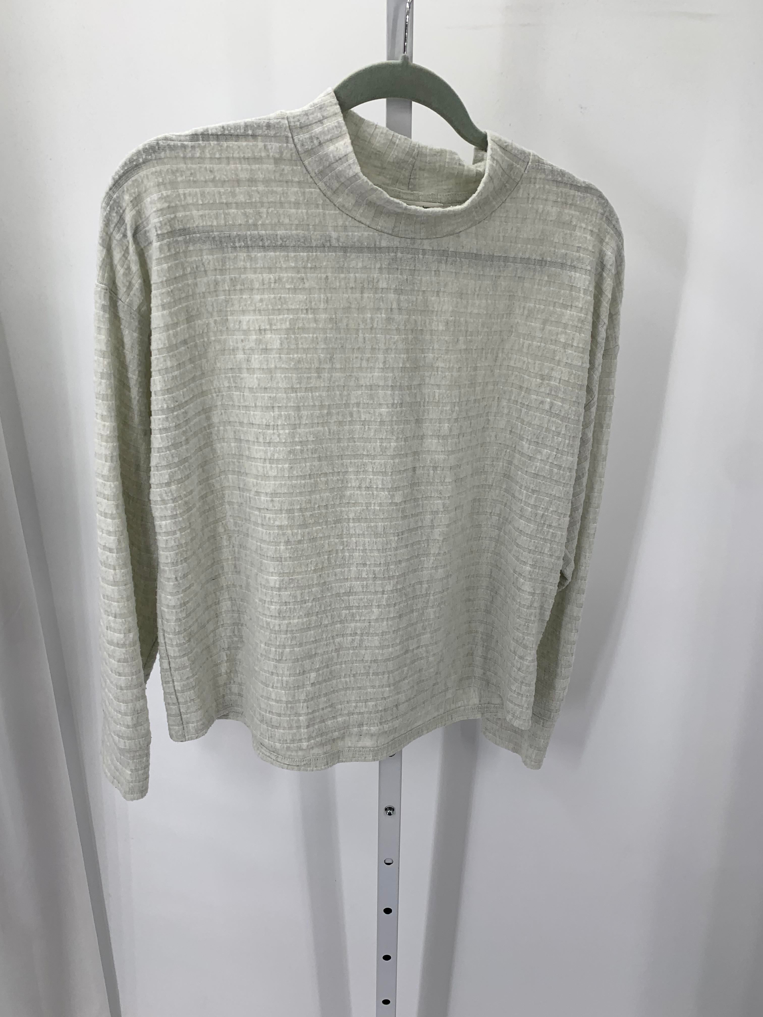 Hippie Rose Size Extra Large Juniors Long Sleeve Shirt
