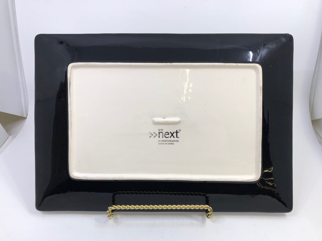 GREEN LEAF BLACK PLATTER BW NEXT.