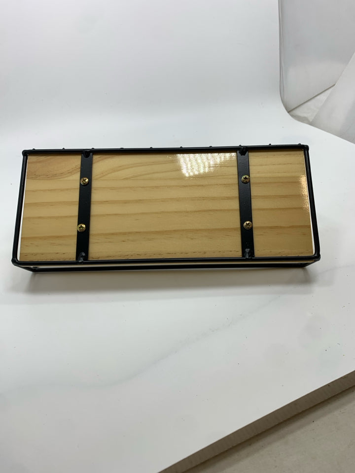 SMALL BLACK METAL HANGING SHELF W/ WOOD BASE.