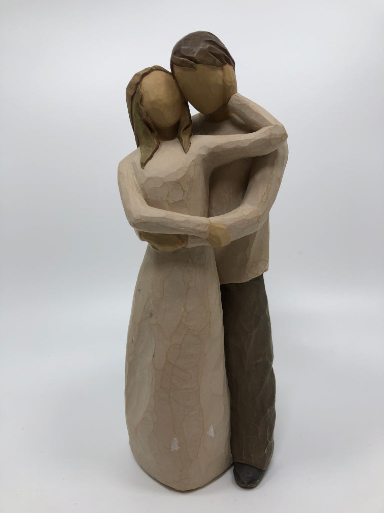 WILLOW TREE TOGETHER FIGURINE.