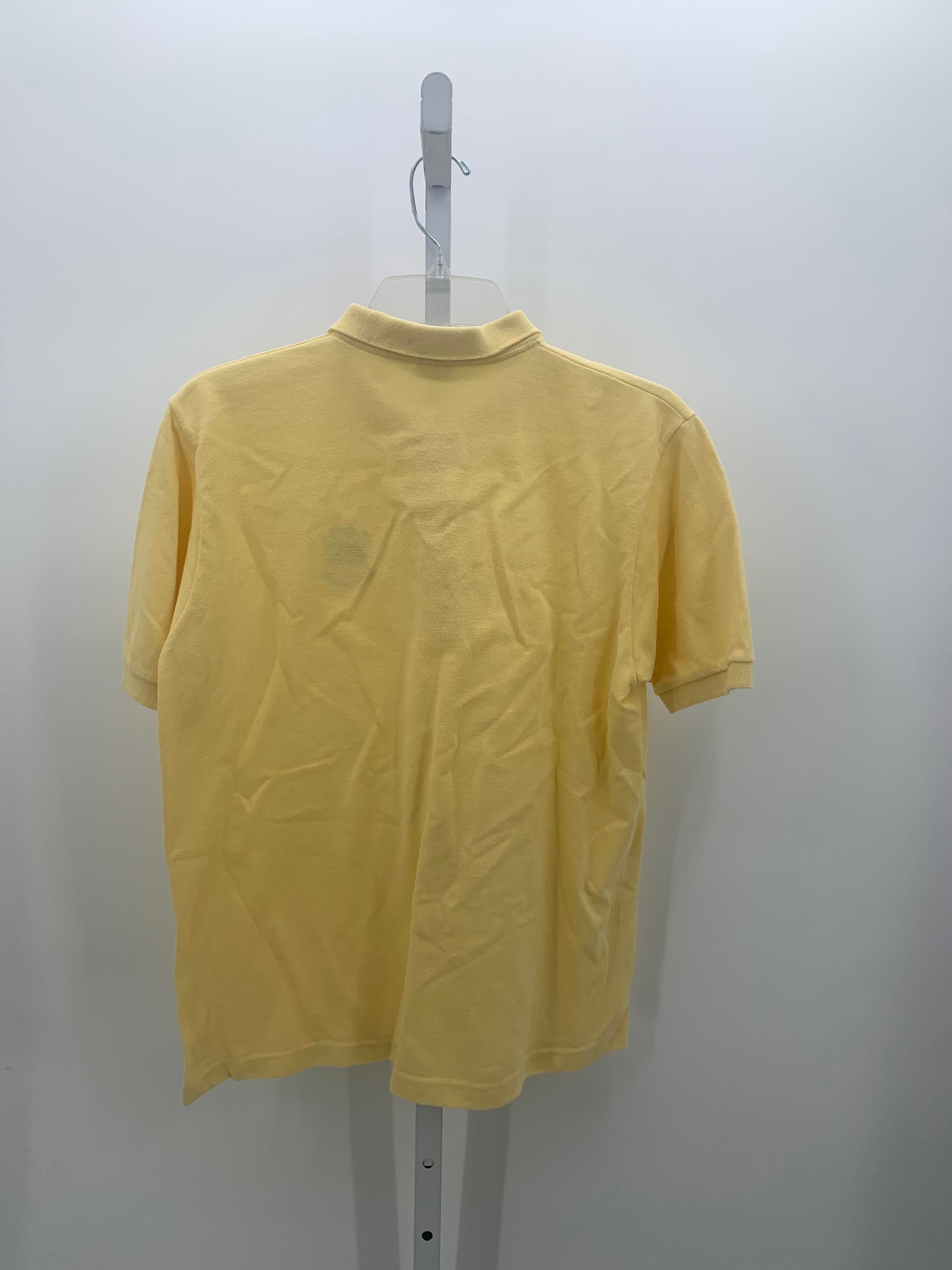 Outer Banks Size Medium Misses Short Sleeve Shirt