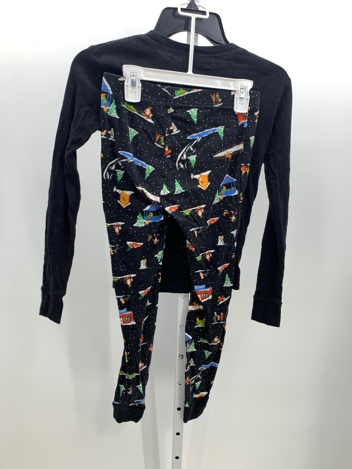 CAR WITH TREE PJS
