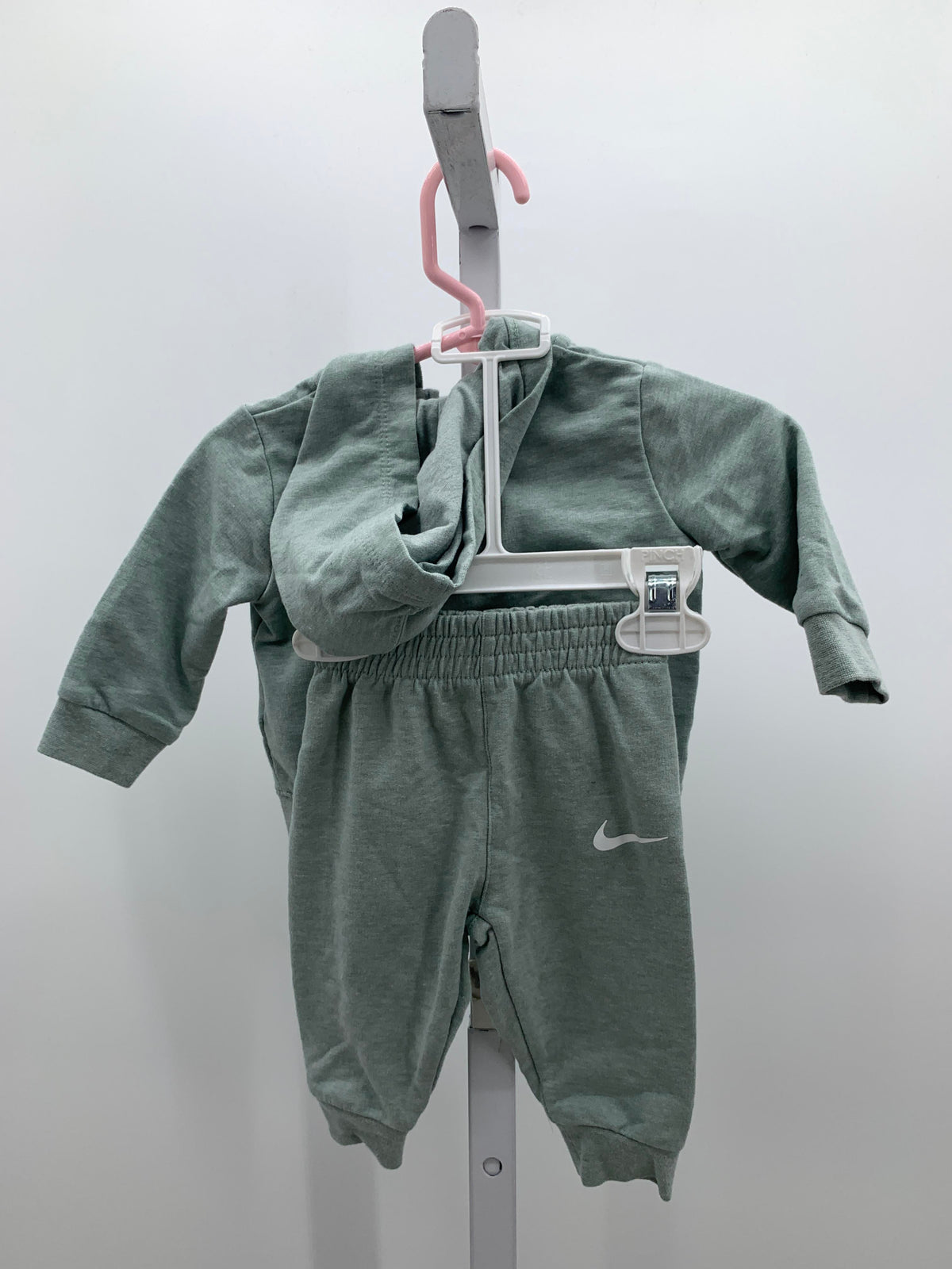 HOODED ZIP KNIT JACKET AND PANTS
