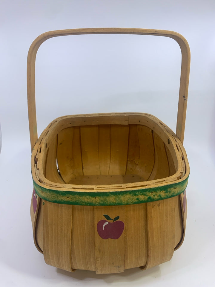 APPLE PAINTED WOOD BASKET W/HANDLE.