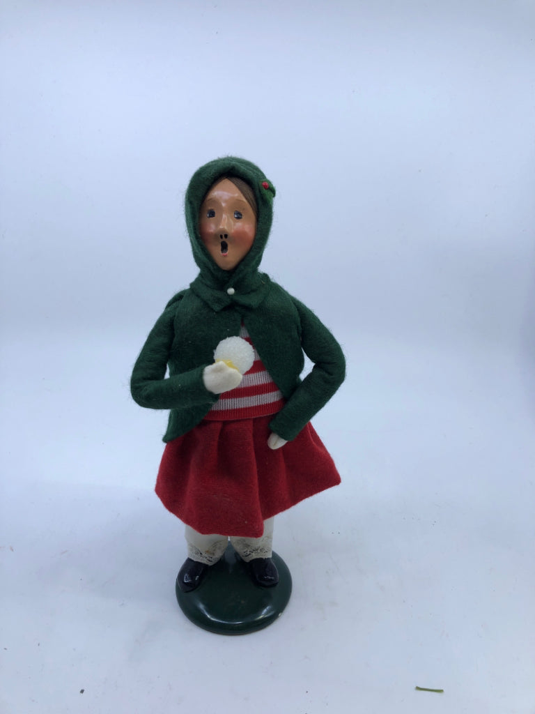 BYERS' CHOICE LITTLE GIRL W SNOWBALL-1990.