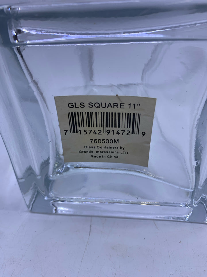 TALL SQUARE THICK GLASS VASE.