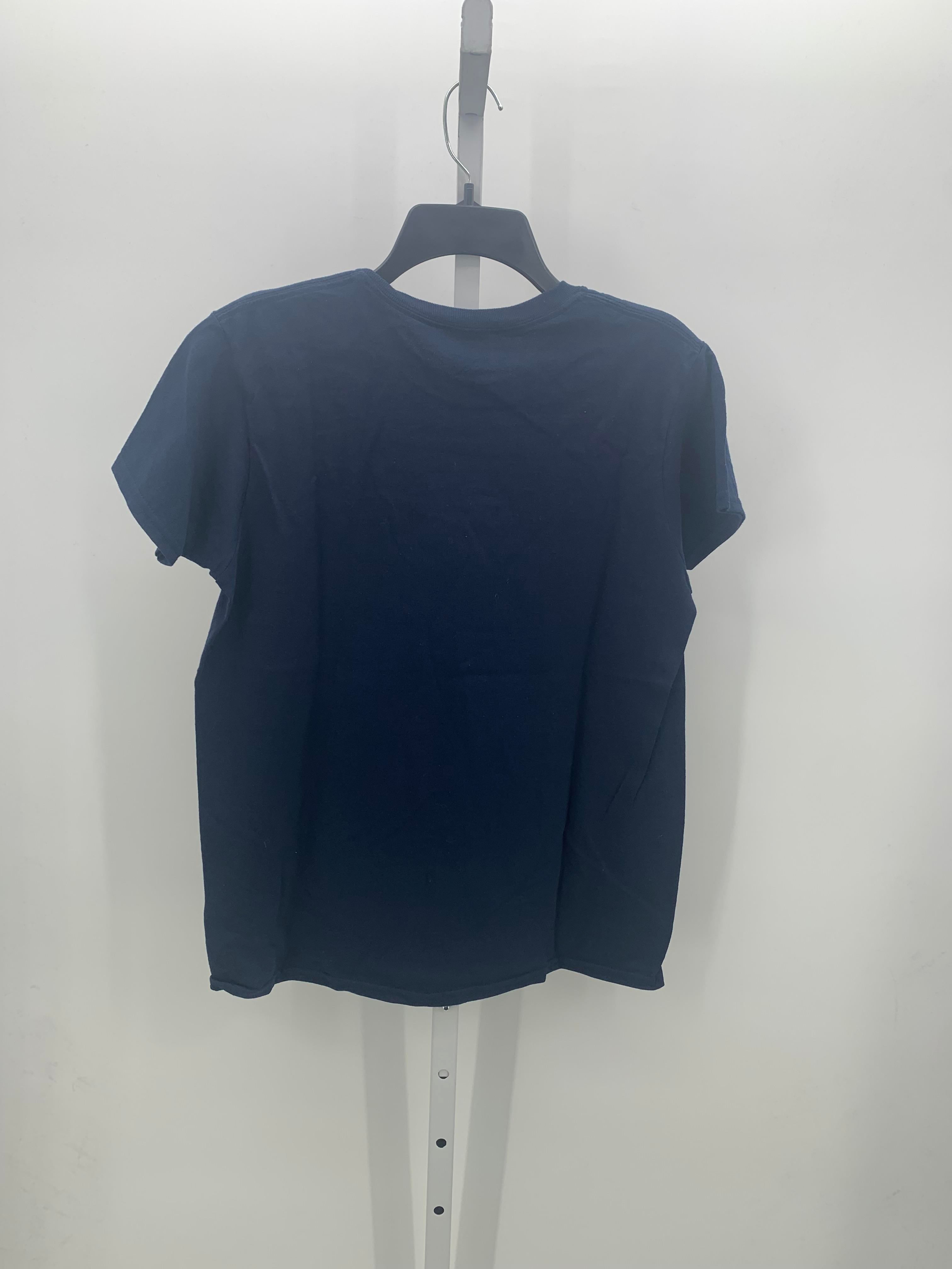 Gildan Size Medium Misses Short Sleeve Shirt