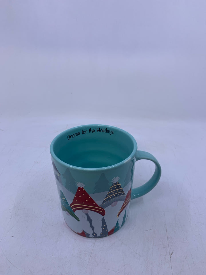 GNOME FOR THE HOLIDAYS MUG