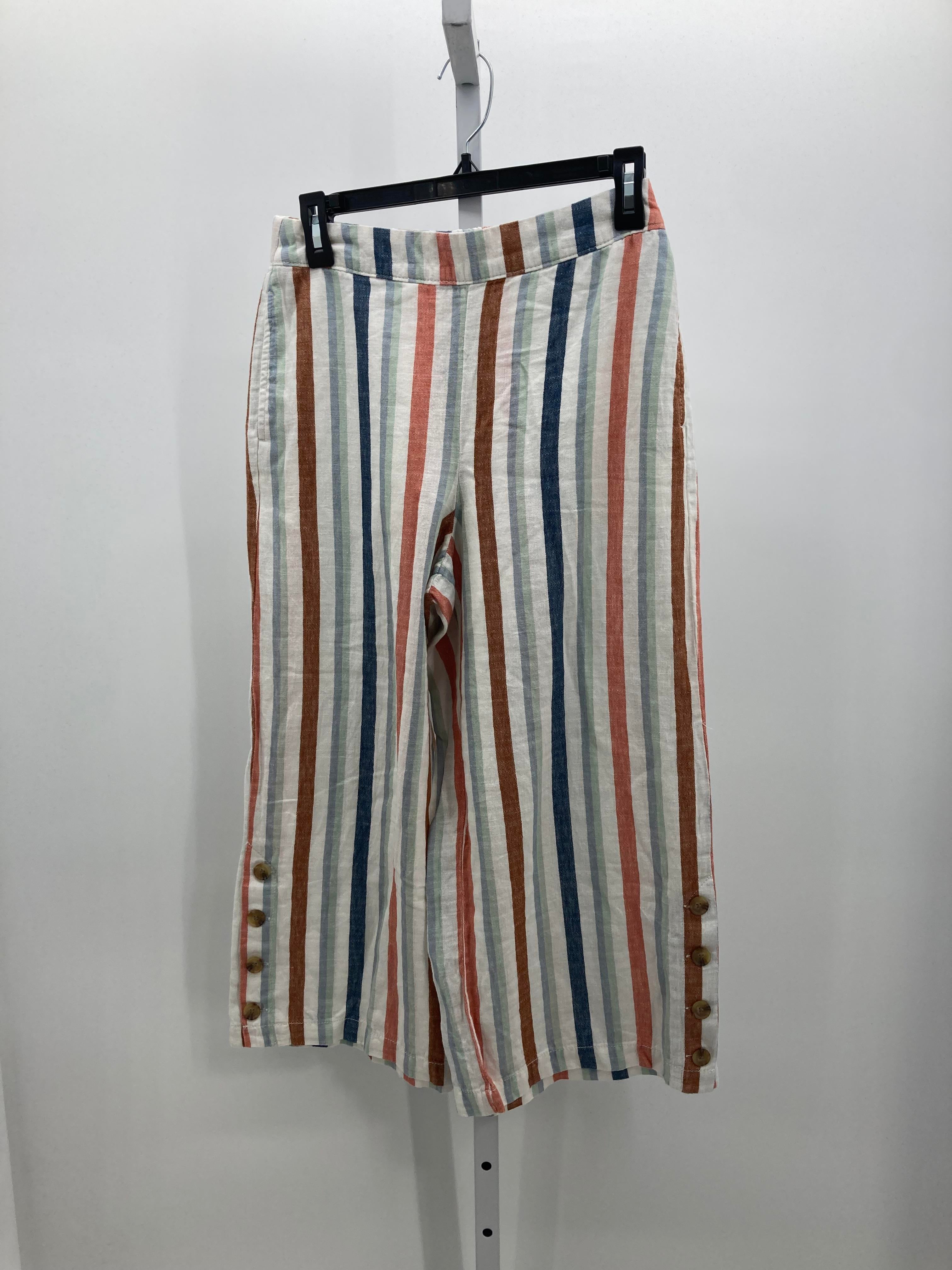 A.N.A. Size Small Misses Capri Pants