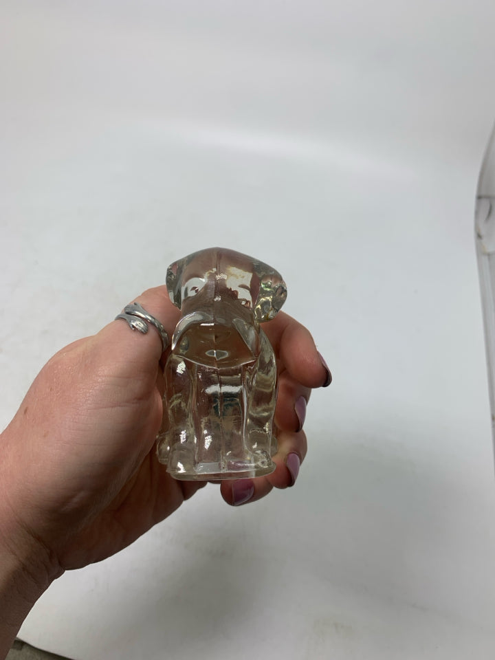 CLEAR GLASS SITTING DOG FIGURE.