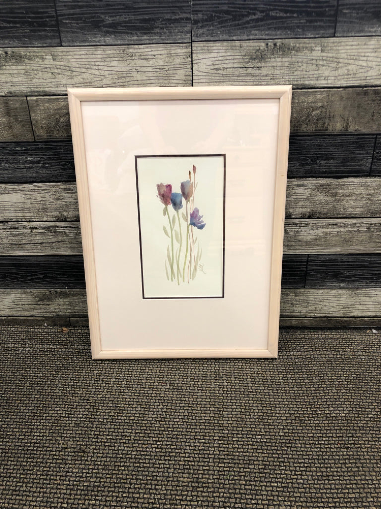 WATERCOLOR FLORAL IN PALE PINK FRAME WALL ART.
