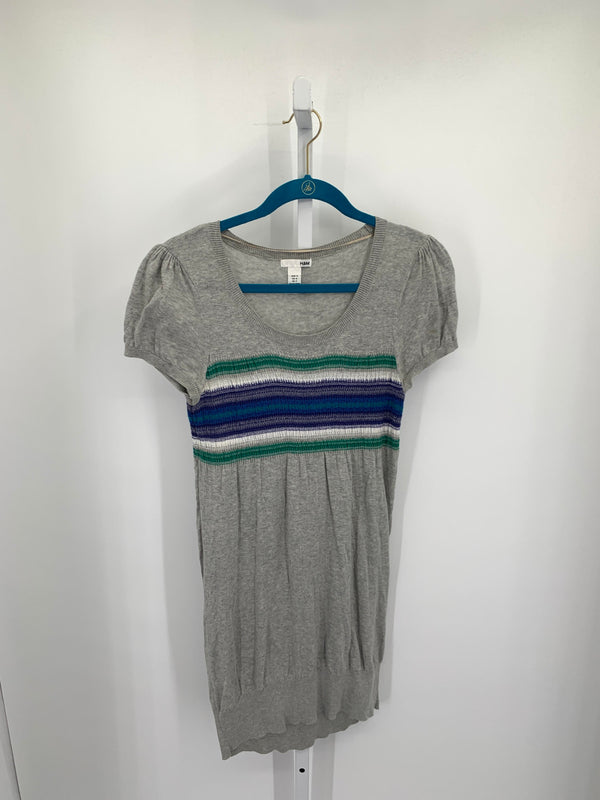 H&M Size Small Misses Short Sleeve Dress