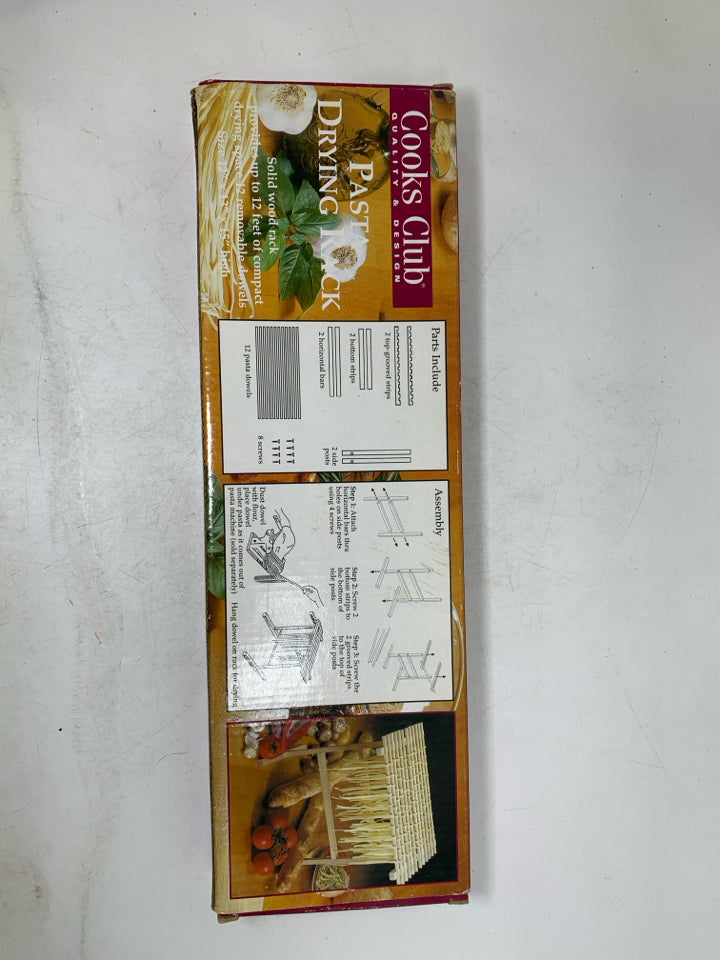 NIB COOKS CLUB PASTA DRYING RACK.