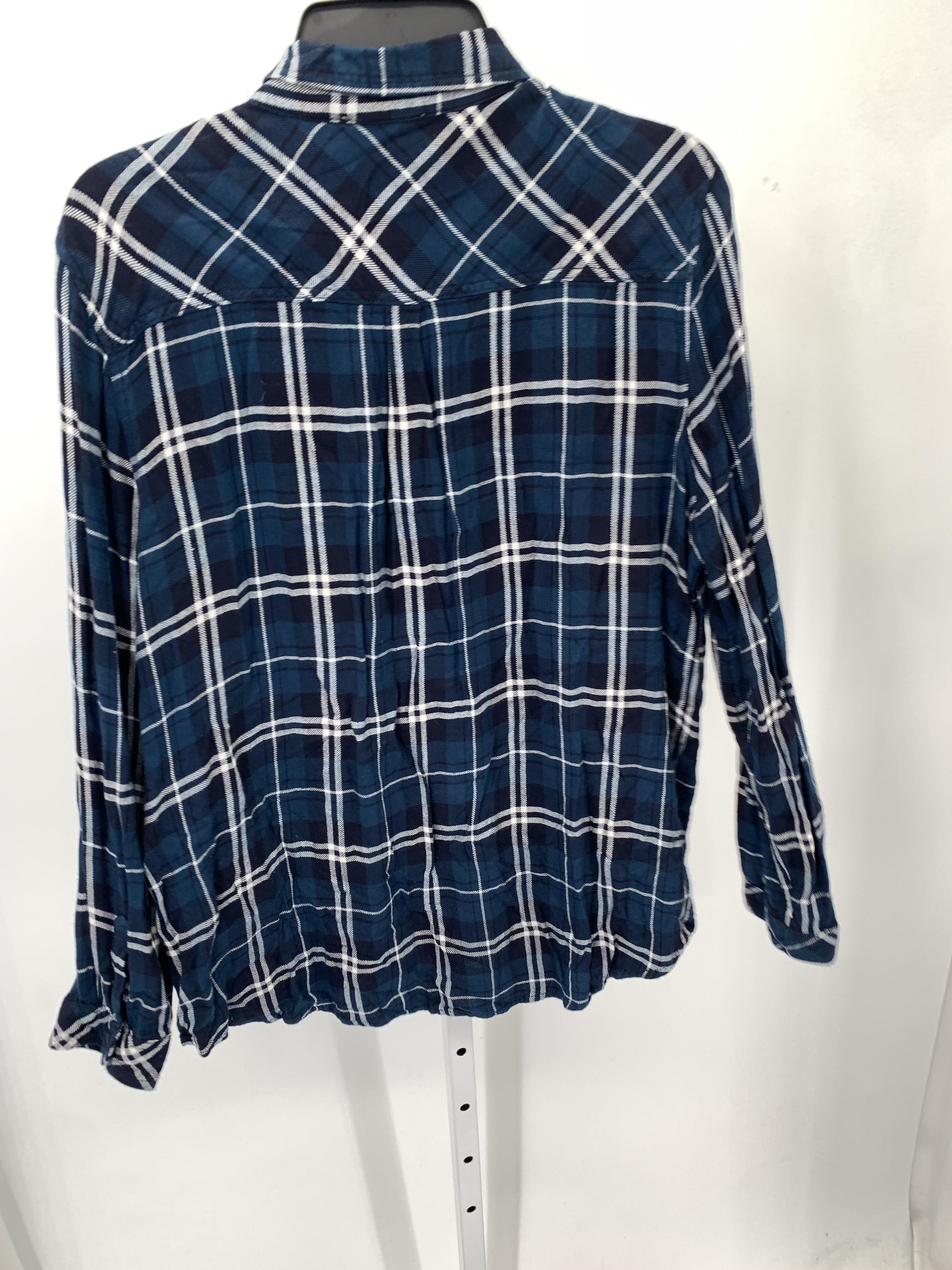 Size Extra Large Misses Long Sleeve Shirt