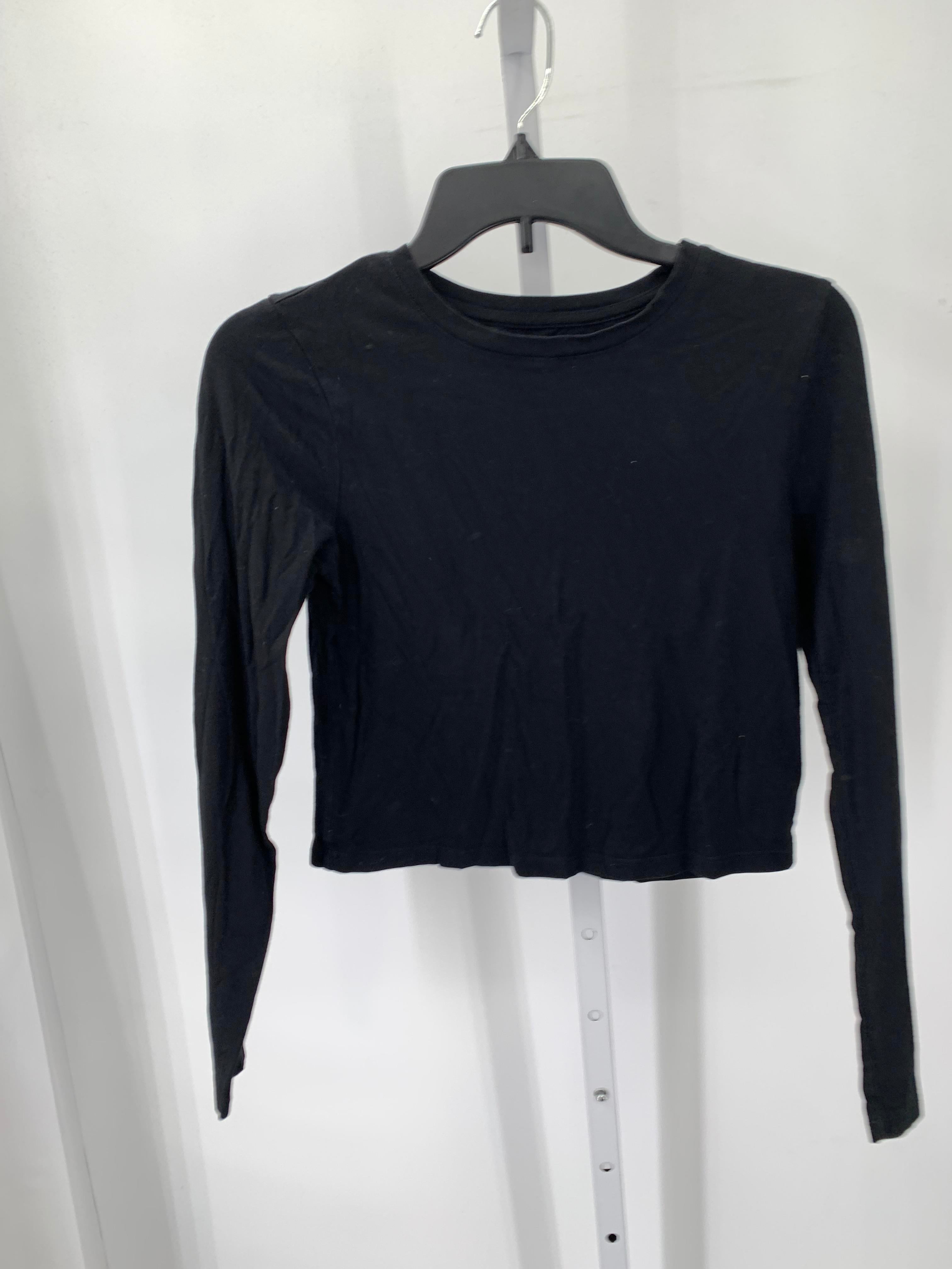 Old Navy Size 6-7 Girls Long Sleeve Shirt