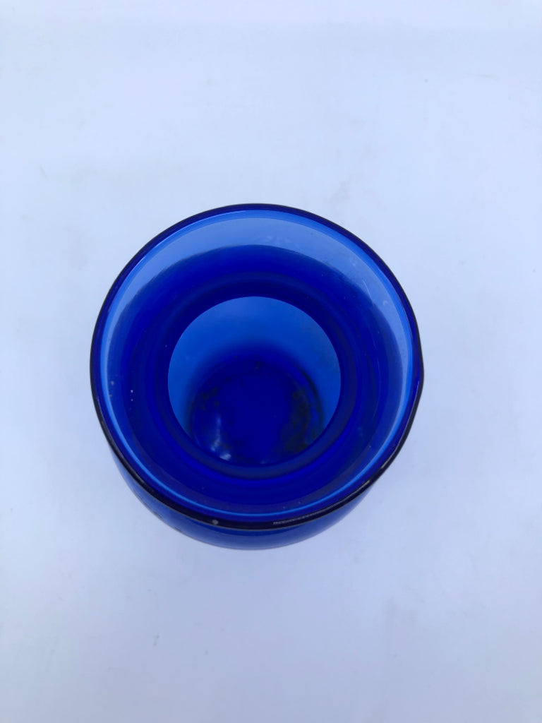 COBALT BLUE SMALL VASE.