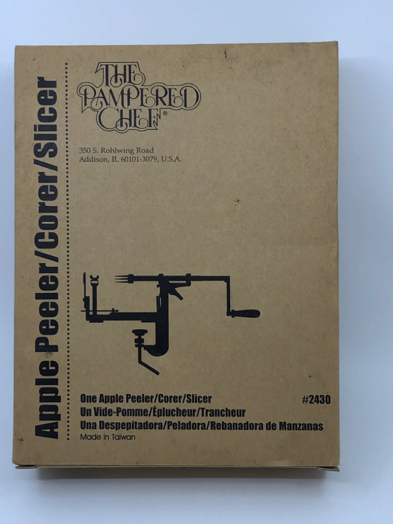 NIB APPLE PEELER CORER