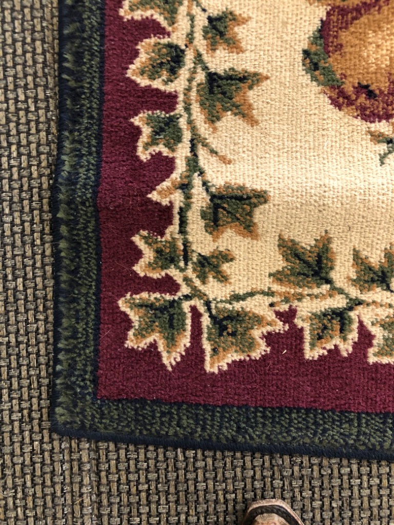 FRUIT RUNNER RUG DARK COLORS.