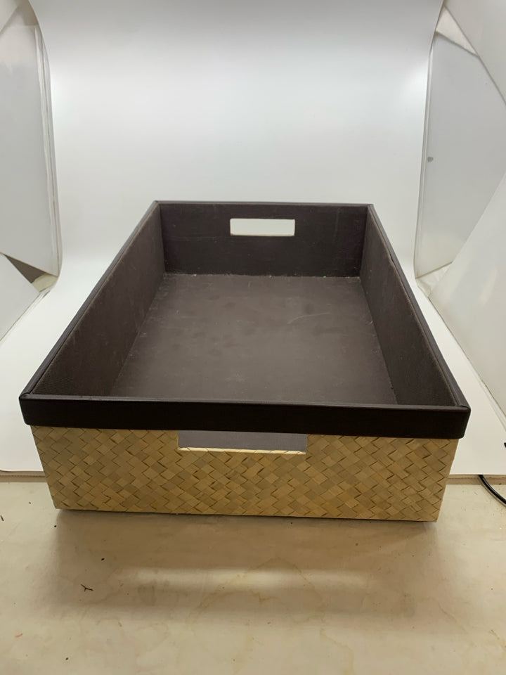 BASKET WEAVE FABRIC STURDY BIN W/ FAUX BROWN LEATHER TRIM.