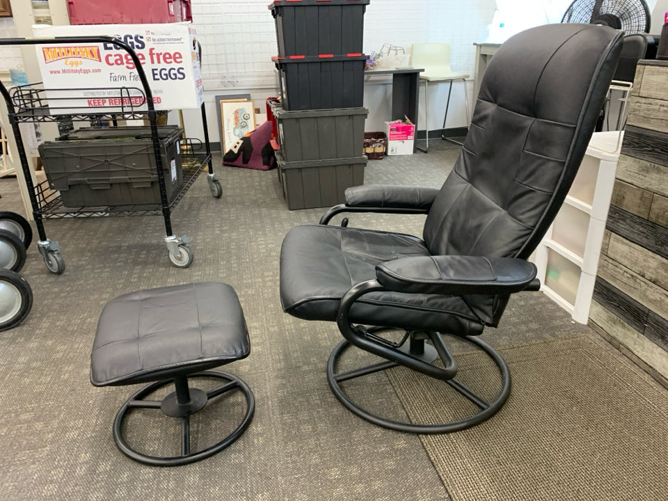 FAUX LEATHER SWIVEL OFFICE CHAIR W/FOOTSTOOL.