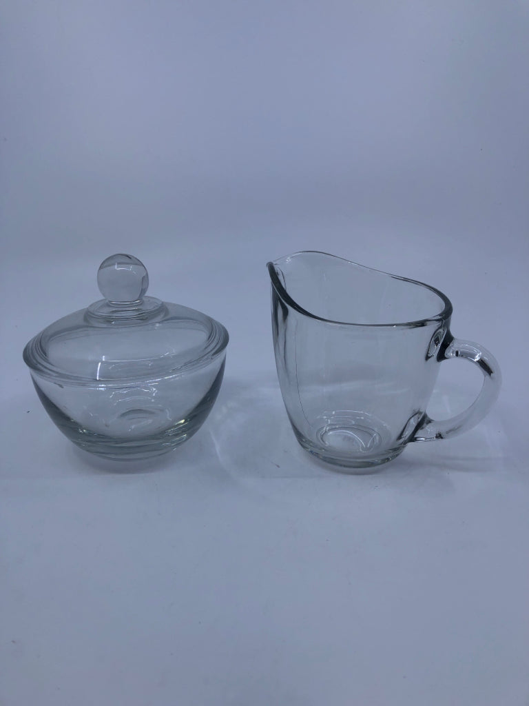 2PC GLASS CREAMER AND SUGAR.